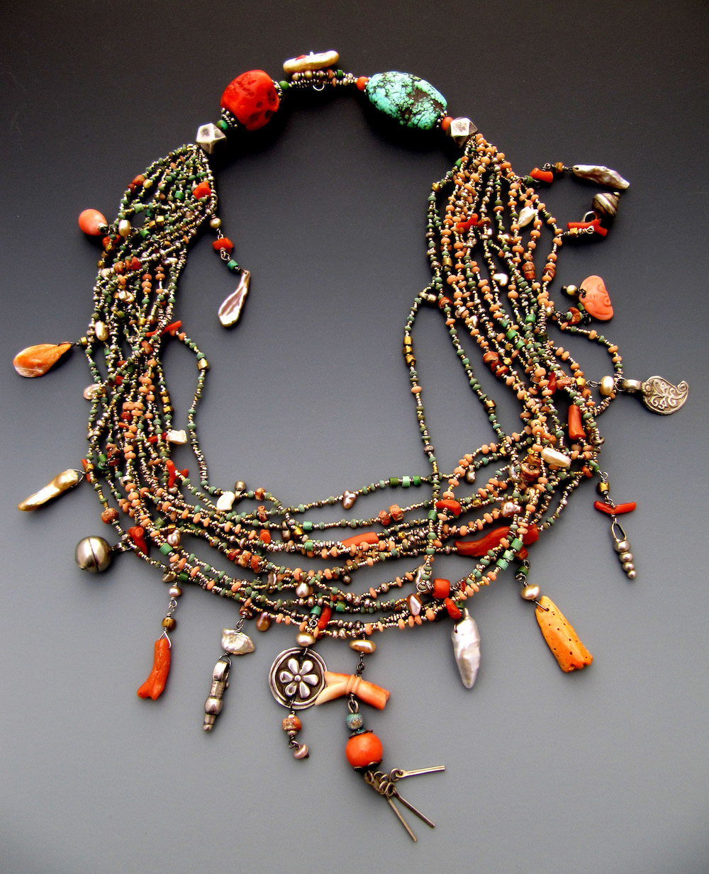 An example of Lucia Antonelli's beaded jewelry.